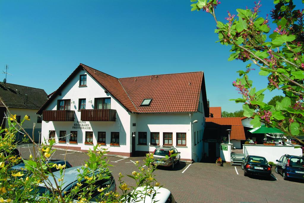 Landgasthof Lang Zum Adler Oberkalbach Exterior photo